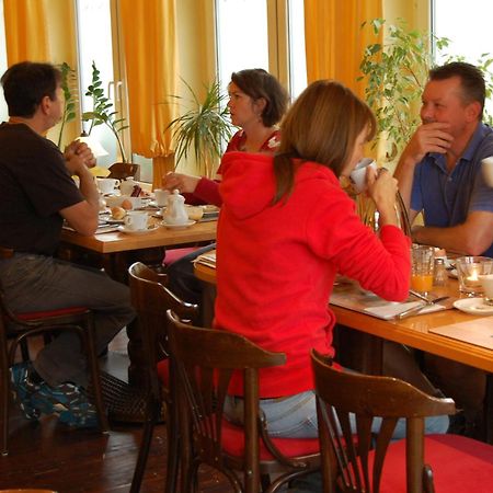 Stadthotel Detmold Bagian luar foto